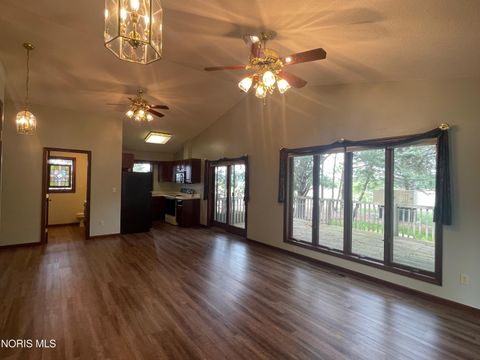 Tiny photo for 4405 D Road, Edgerton, OH 43517 (MLS # 10008033)