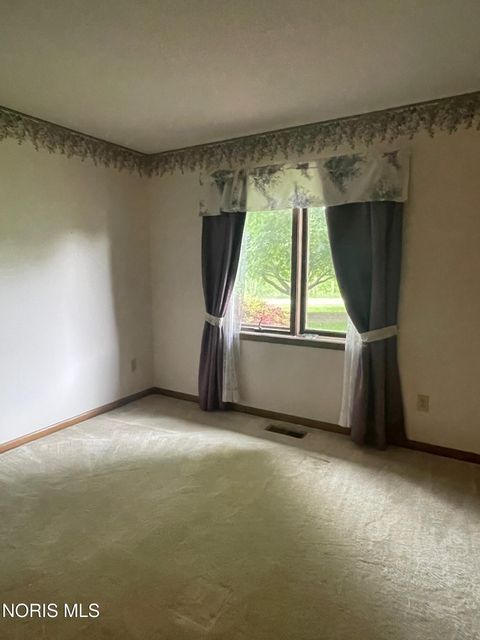 Tiny photo for 4405 D Road, Edgerton, OH 43517 (MLS # 10008033)