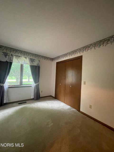 Tiny photo for 4405 D Road, Edgerton, OH 43517 (MLS # 10008033)