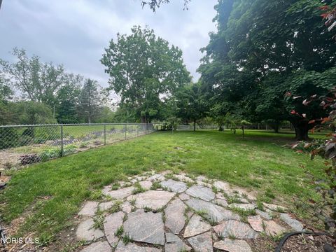 Tiny photo for 4405 D Road, Edgerton, OH 43517 (MLS # 10008033)