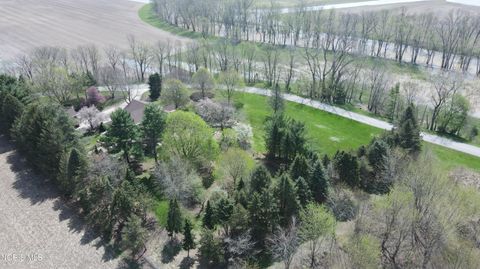 Tiny photo for 4405 D Road, Edgerton, OH 43517 (MLS # 10008033)