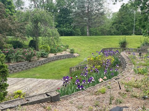 Tiny photo for 4405 D Road, Edgerton, OH 43517 (MLS # 10008033)