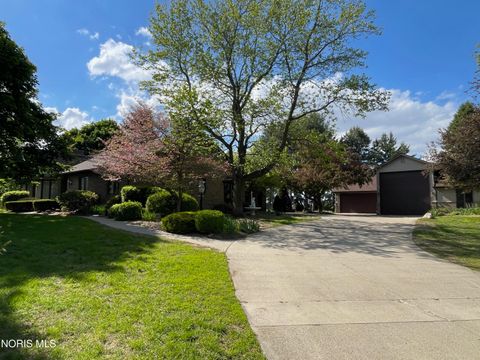 Photo of 4405 D Road, Edgerton, OH 43517 (MLS # 10008033)