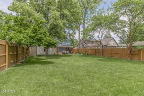 Tiny photo for 432 E 5th Street, Perrysburg, OH 43551 (MLS # 10014151)