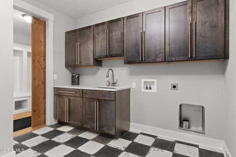 Tiny photo for 1 W Lake Road, Vermilion, OH 44089 (MLS # 10004470)