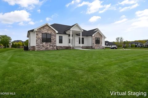 Photo of 3760 Turtle Creek Drive, Perrysburg, OH 43551 (MLS # 10006535)