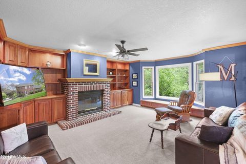 Tiny photo for 337 Osage Court, Perrysburg, OH 43551 (MLS # 10007885)