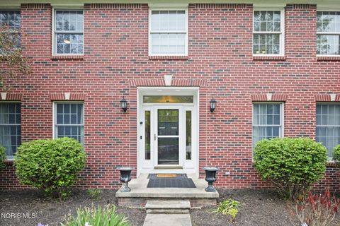 Tiny photo for 337 Osage Court, Perrysburg, OH 43551 (MLS # 10007885)
