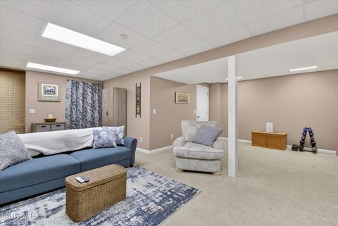 Tiny photo for 1880 Lexington Drive, Perrysburg, OH 43551 (MLS # 10007128)