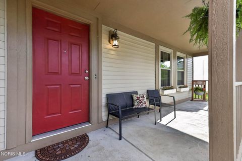 Tiny photo for 1880 Lexington Drive, Perrysburg, OH 43551 (MLS # 10007128)