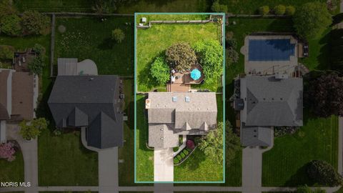 Tiny photo for 1880 Lexington Drive, Perrysburg, OH 43551 (MLS # 10007128)