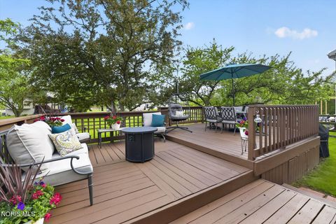 Tiny photo for 1880 Lexington Drive, Perrysburg, OH 43551 (MLS # 10007128)