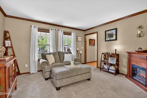 Tiny photo for 1880 Lexington Drive, Perrysburg, OH 43551 (MLS # 10007128)