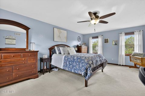Tiny photo for 1880 Lexington Drive, Perrysburg, OH 43551 (MLS # 10007128)
