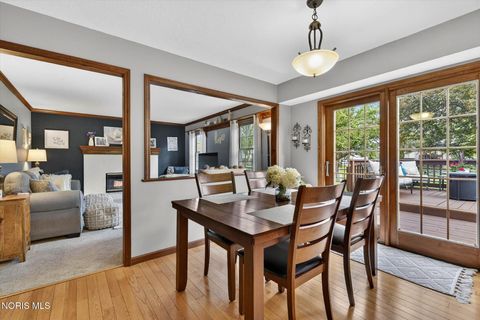 Tiny photo for 1880 Lexington Drive, Perrysburg, OH 43551 (MLS # 10007128)