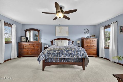 Tiny photo for 1880 Lexington Drive, Perrysburg, OH 43551 (MLS # 10007128)