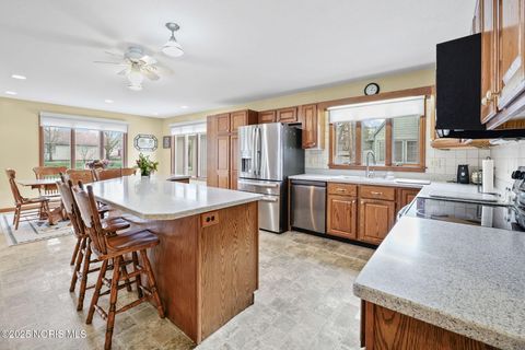 Tiny photo for 825 Bitterbrush Lane, Findlay, OH 45840 (MLS # 10002502)