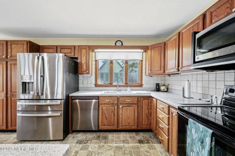 Tiny photo for 825 Bitterbrush Lane, Findlay, OH 45840 (MLS # 10002502)