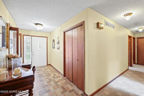 Tiny photo for 825 Bitterbrush Lane, Findlay, OH 45840 (MLS # 10002502)