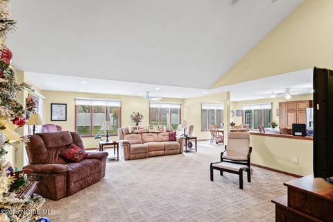 Tiny photo for 825 Bitterbrush Lane, Findlay, OH 45840 (MLS # 10002502)