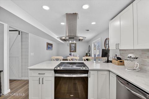 Tiny photo for 1808 S Defiance Street, Archbold, OH 43502 (MLS # 10003406)