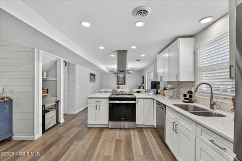 Tiny photo for 1808 S Defiance Street, Archbold, OH 43502 (MLS # 10003406)