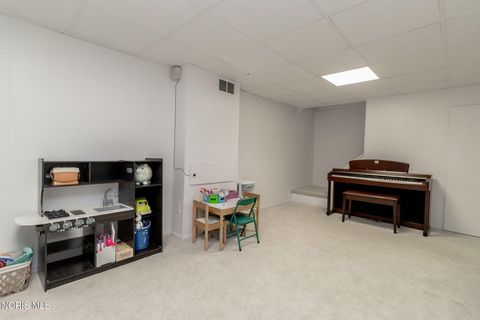 Tiny photo for 2104 Eastgate Road, Toledo, OH 43614 (MLS # 10006714)