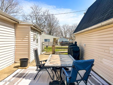 Tiny photo for 5427 Florita Drive, Toledo, OH 43615 (MLS # 10005745)