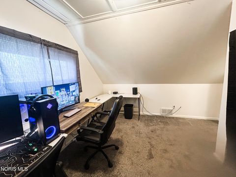 Tiny photo for 5427 Florita Drive, Toledo, OH 43615 (MLS # 10005745)