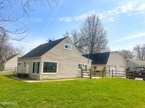 Tiny photo for 5427 Florita Drive, Toledo, OH 43615 (MLS # 10005745)
