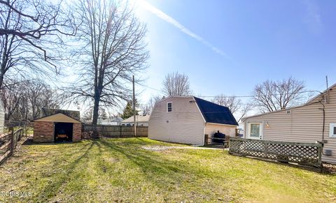 Tiny photo for 5427 Florita Drive, Toledo, OH 43615 (MLS # 10005745)