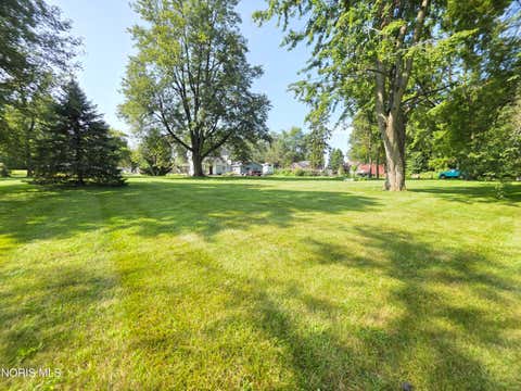 Tiny photo for 404 Douglas Road, Bradner, OH 43406 (MLS # 10012353)