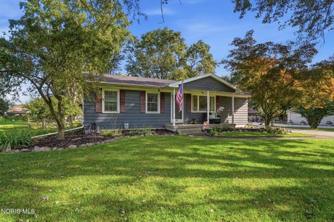 Photo of 5532 Dennison Road, Toledo, OH 43615 (MLS # 10013188)