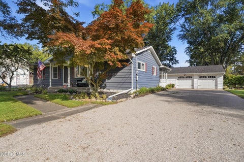 Tiny photo for 5532 Dennison Road, Toledo, OH 43615 (MLS # 10013188)