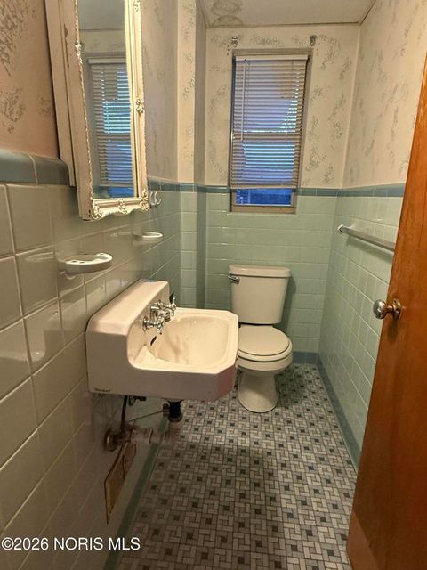 Tiny photo for 3935 Grantley Road, Toledo, OH 43613 (MLS # 10002784)