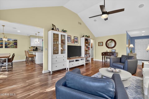 Tiny photo for 4240 E Crystal Ridge Drive, Maumee, OH 43537 (MLS # 10014561)