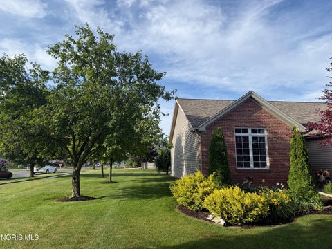 Tiny photo for 4240 E Crystal Ridge Drive, Maumee, OH 43537 (MLS # 10014561)