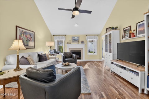 Tiny photo for 4240 E Crystal Ridge Drive, Maumee, OH 43537 (MLS # 10014561)