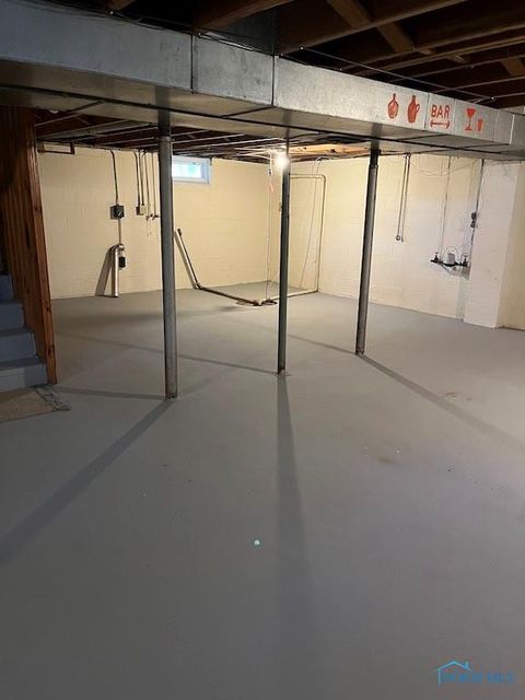 Tiny photo for 546 Elmdale Avenue, Toledo, OH 43609 (MLS # 10005403)