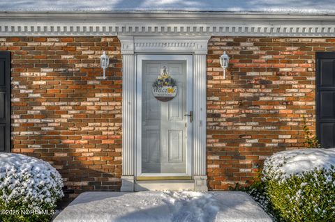 Tiny photo for 1524 Red Bud Drive, Northwood, OH 43619 (MLS # 10002891)