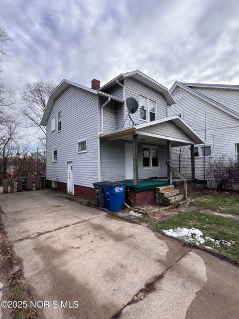Tiny photo for 517 Shasta Drive, Toledo, OH 43609 (MLS # 10002437)
