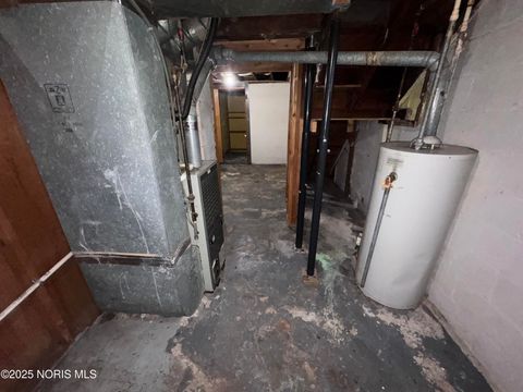 Tiny photo for 517 Shasta Drive, Toledo, OH 43609 (MLS # 10002437)