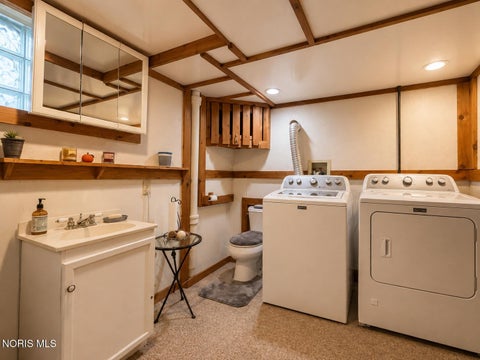 Tiny photo for 3718 Revere Drive, Toledo, OH 43612 (MLS # 10011625)