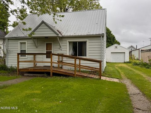 Photo of 443 N Daniel Street, Edgerton, OH 43517 (MLS # 10007119)