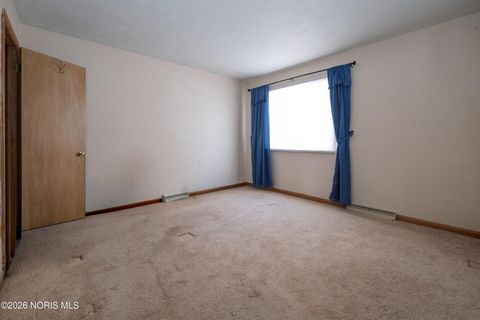 Tiny photo for 5239 Mc Gregor Lane, Sylvania, OH 43560 (MLS # 10003751)