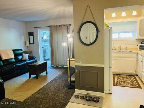 Tiny photo for 4634 W Sylvania Avenue #1, Toledo, OH 43623 (MLS # 10009539)