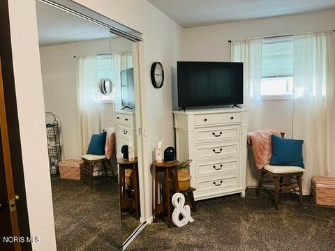 Tiny photo for 4634 W Sylvania Avenue #1, Toledo, OH 43623 (MLS # 10009539)