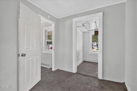Tiny photo for 2433 Paradise Avenue, Toledo, OH 43613 (MLS # 10012159)