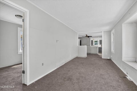 Tiny photo for 2433 Paradise Avenue, Toledo, OH 43613 (MLS # 10012159)