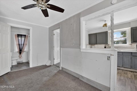Tiny photo for 2433 Paradise Avenue, Toledo, OH 43613 (MLS # 10012159)